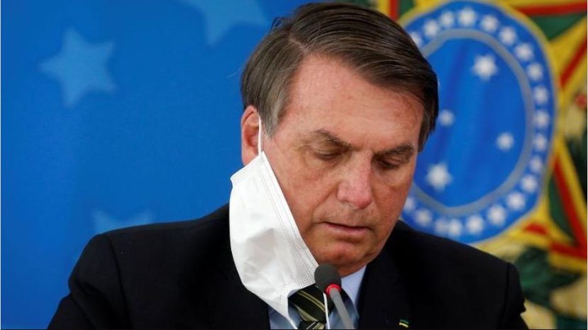 El-Argewntino-bolsonaro_barbijo_crop1593202988150.jpg_258117318