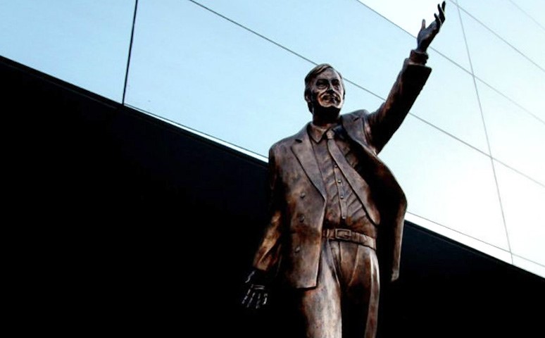 El-Argentino-Estatua Néstor Kirchner.