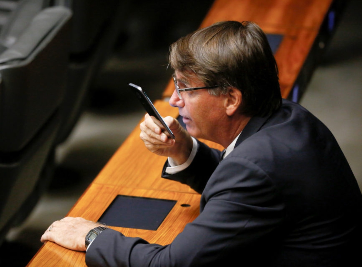 El-Argentino-Bolsonaro Fake News.--