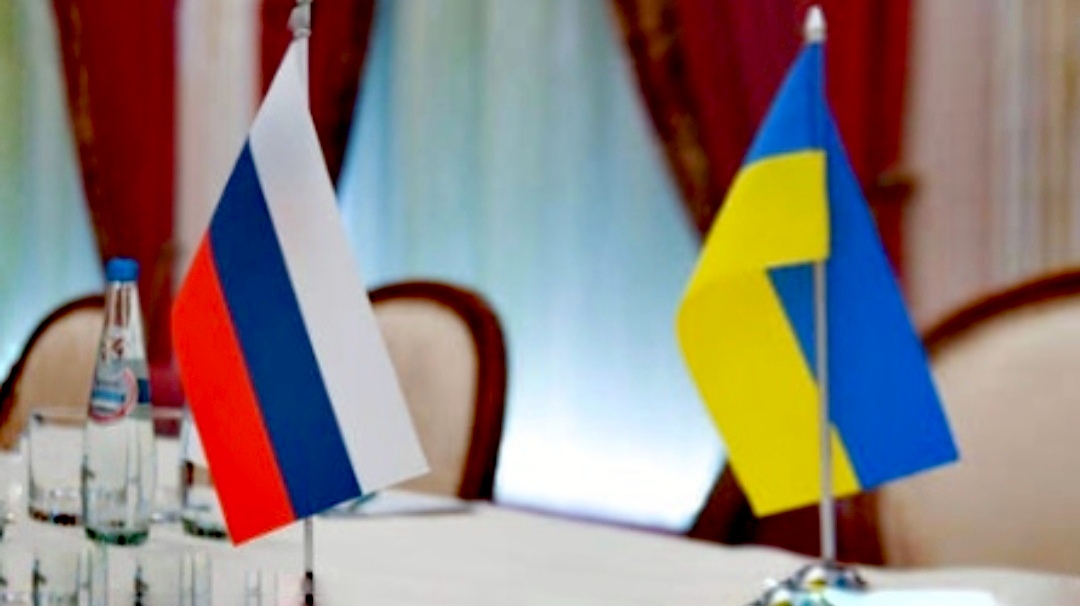 El-Argentino-Banderas de Rusia y Ucrania