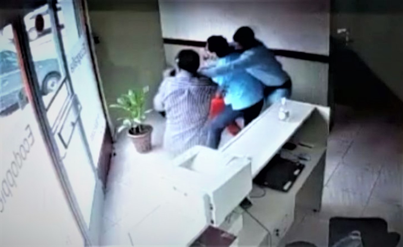 El-Argentino-Asalto-en-una-Clínica-de-González-Catán