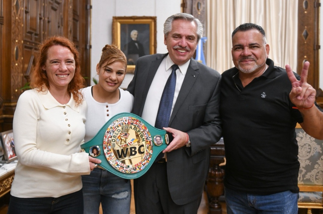 El-Argentino-La “Muñequita” Pérez-Alberto Fernández