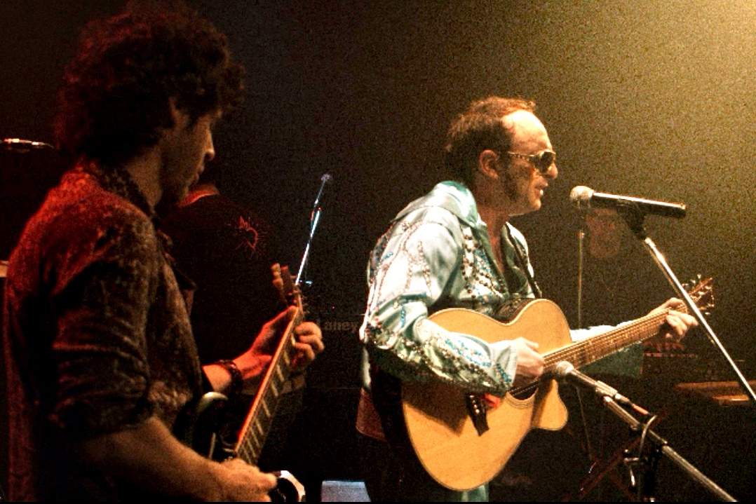 El-Argentino-Las radios ya no pasan a Elvis