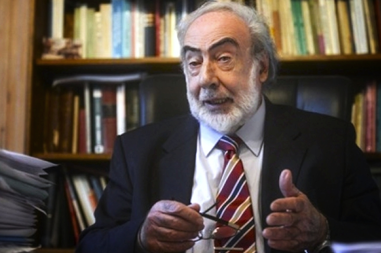 El-Argentino-Eduardo Barcesat