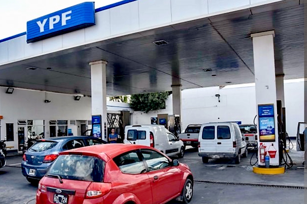 El-Argentino-Estación de servicio YPF