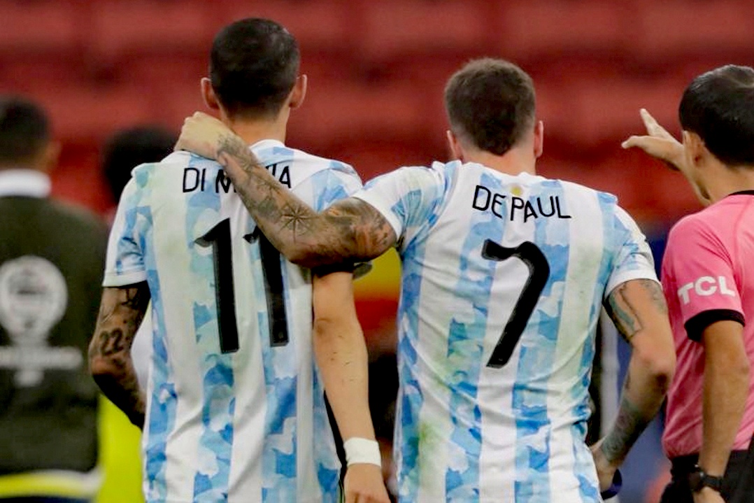El-Argentino-Scaloni evaluará a Di María y De Paul