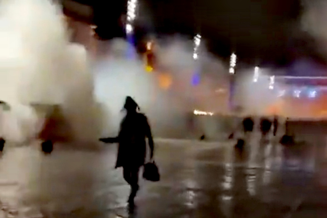 El-Argentino-Disturbios en París tras el partido Francia vs Marruecos