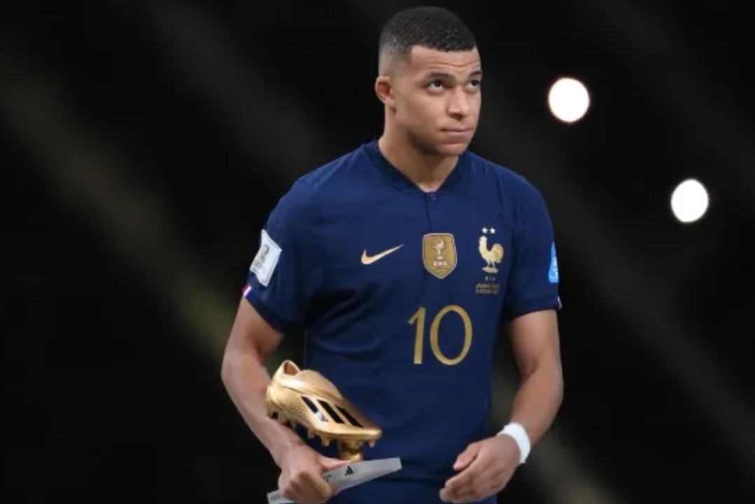 El-Argentino-Kylian Mbappé