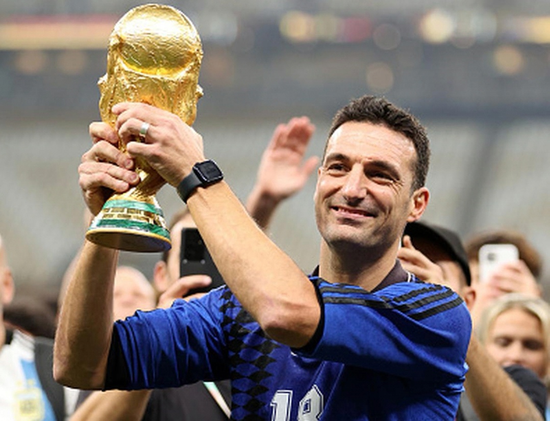 El-Argentino-Lionel Scaloni, DT campeón del Mundial de Qatar 2022.