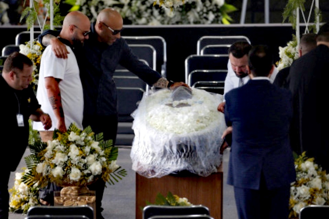 El-Argentino-Funeral de Pelé