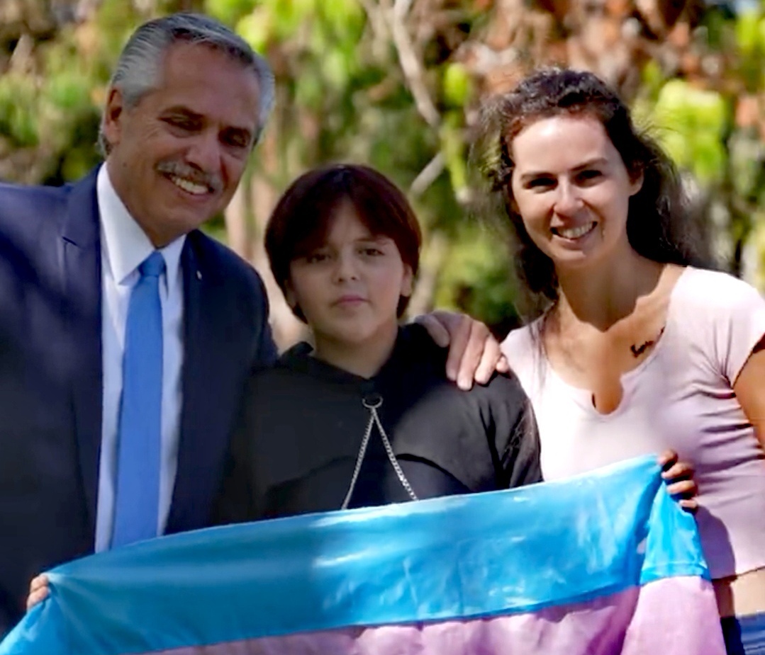 El-Argentino-Alberto se reunió con colectivo trans.