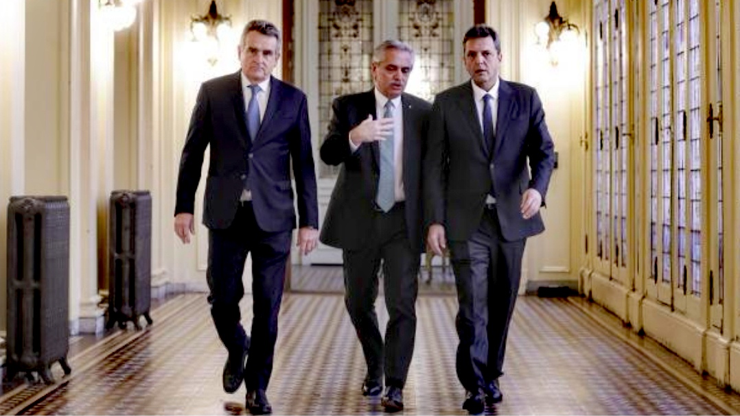 El-Argentino-Agustín Rossi-Alberto Fernández-Sergio Massa.