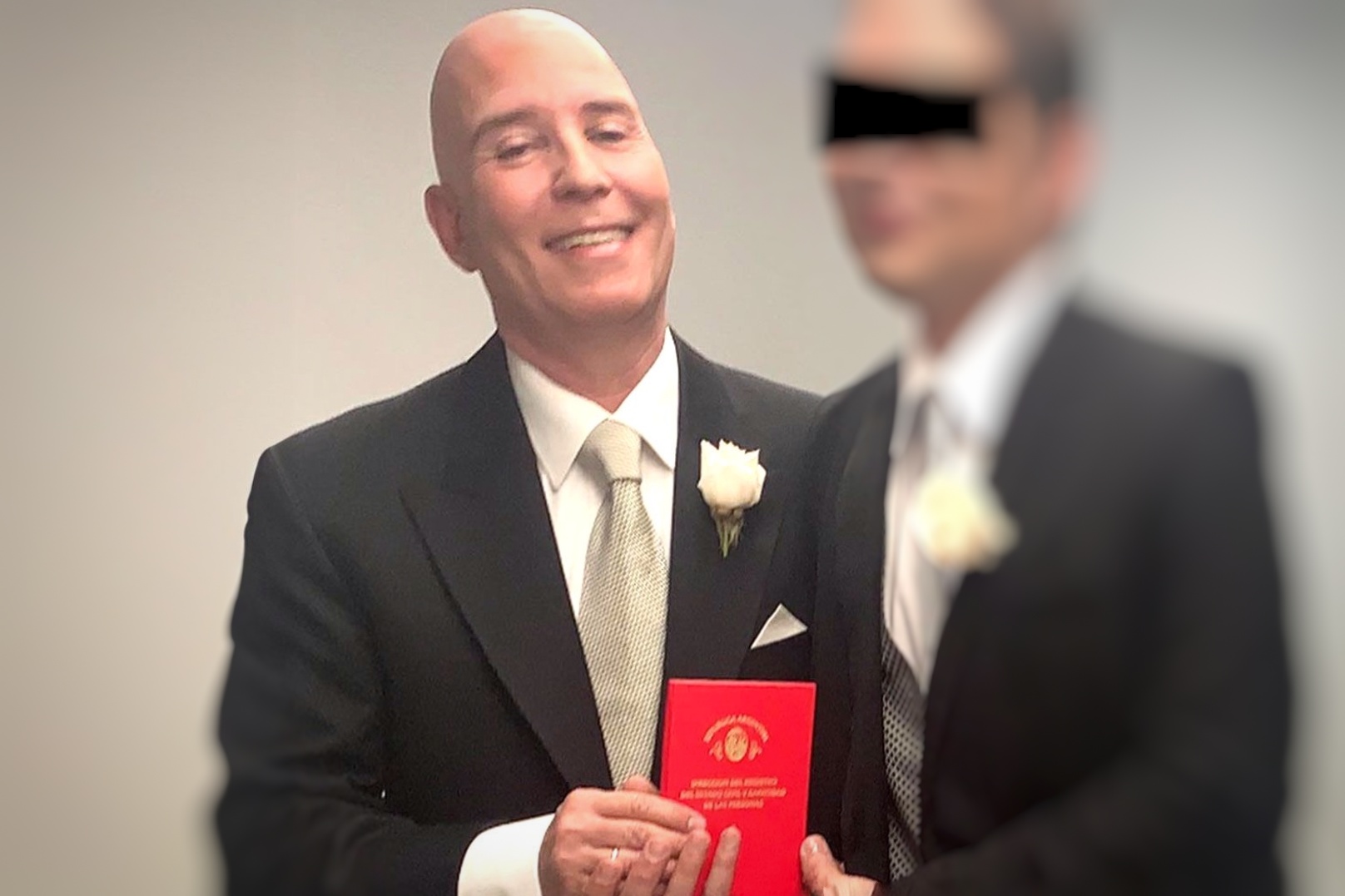 El-Argentino-Podólogo envenenó a su esposo.