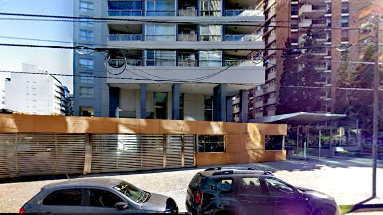 El-Argentino-Niño de 12 años cayó de edificio en Palermo.