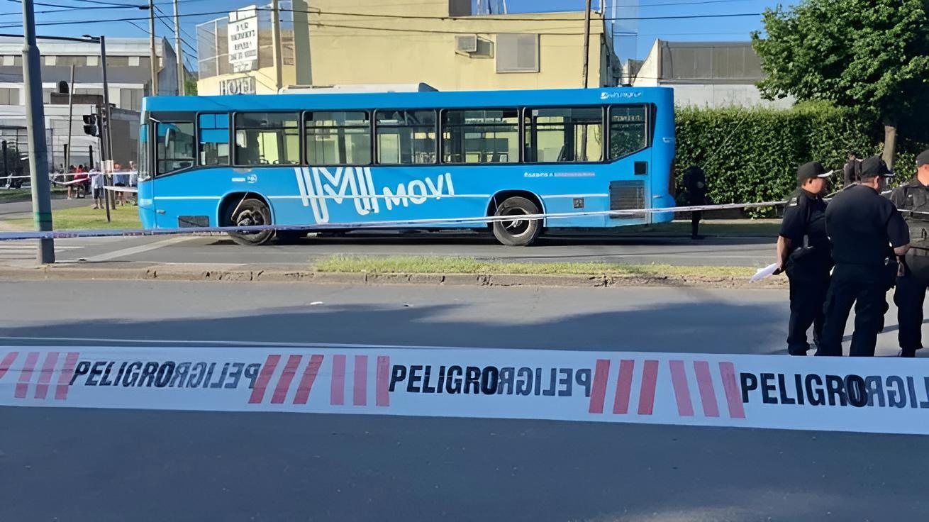 El-Argentino-Ataque a colectivo-Crimen de colectivero en Rosario.