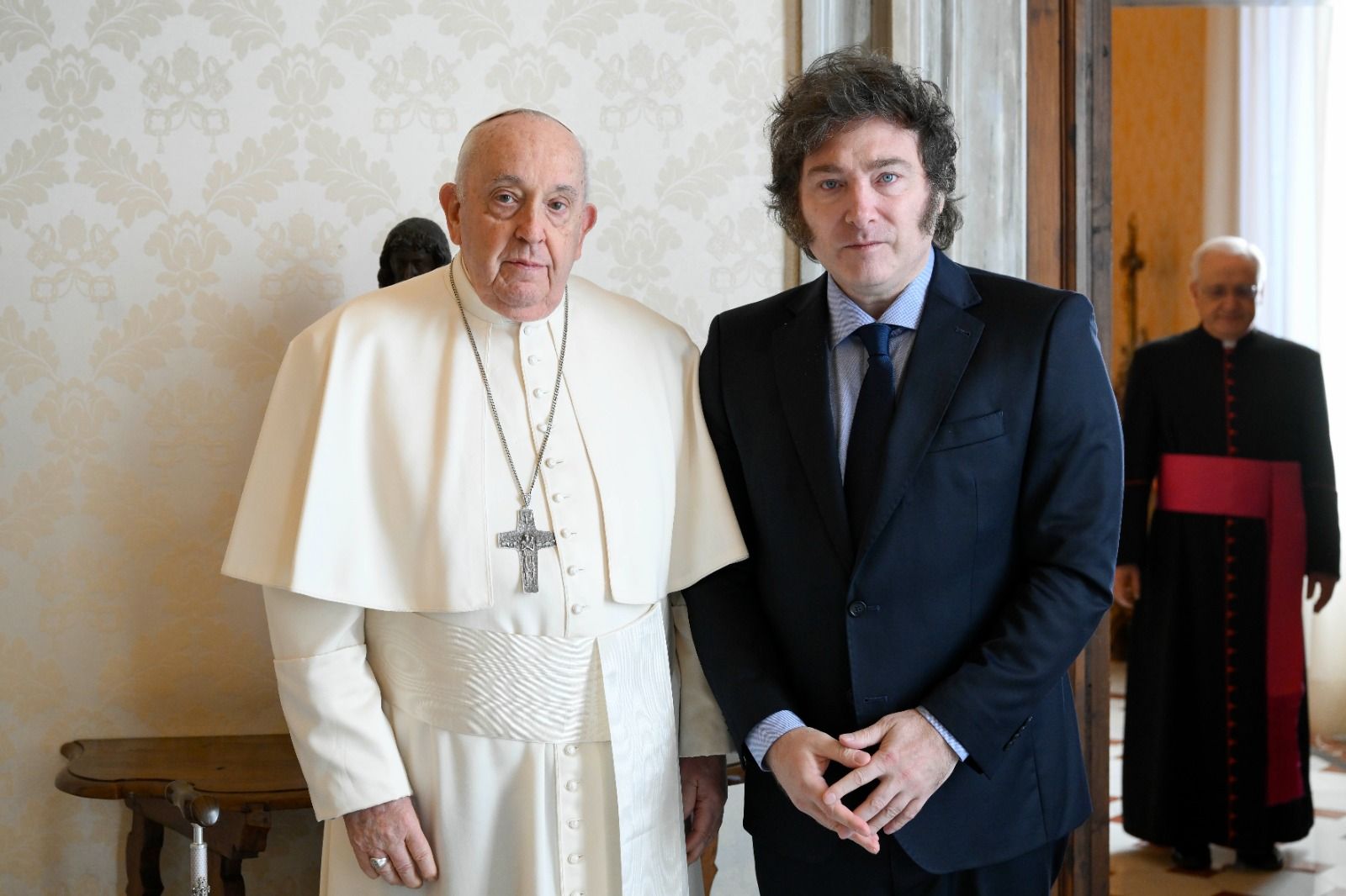 El Argentino Diario-El Papa Francisco y Javier Milei.