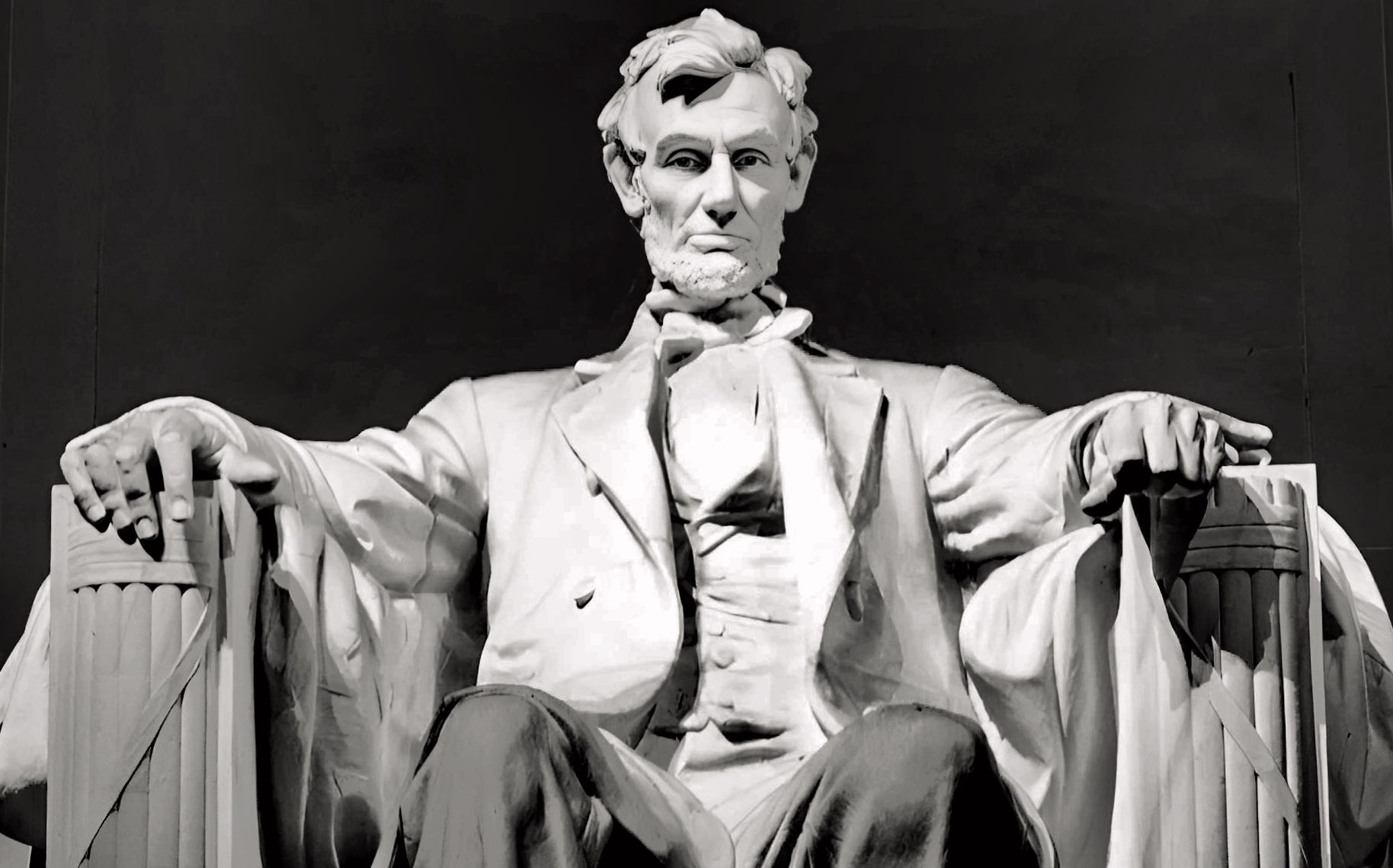 El Argentino Diario-Estatua Abraham Lincoln.