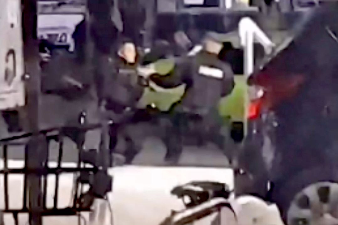 El Argentino Diario-Trifulca de tres policías en Santa Fe.