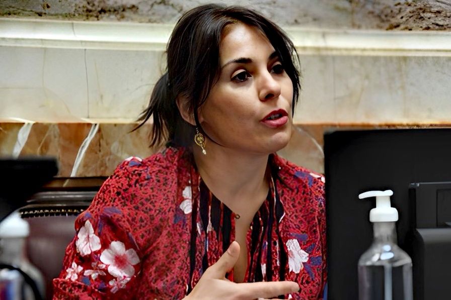 El Argentino Diario-La senadora Lucía Crexell.