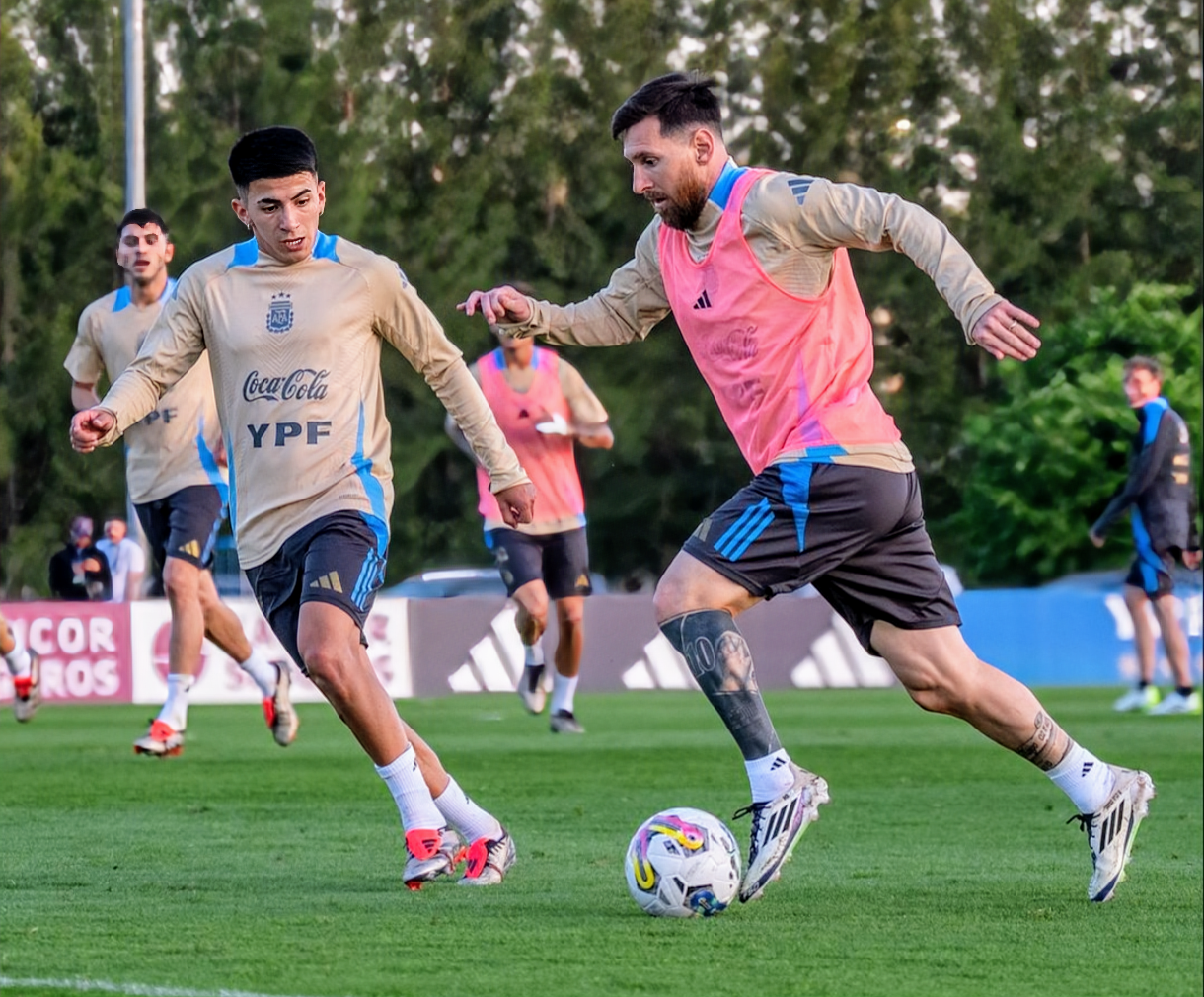 El Argentino Diario-Entrenamiento de la Selección Argentina-Lionel Messi.