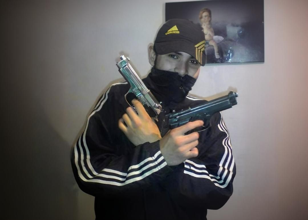 El Argentino Diario-Joven con arma de fuego.