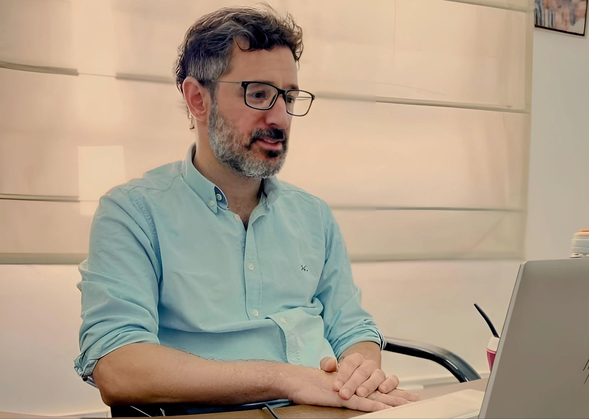 El Argentino Diario-Nuevo Encuentro expulsó a Hernán Sabbatella por una causa de abuso.