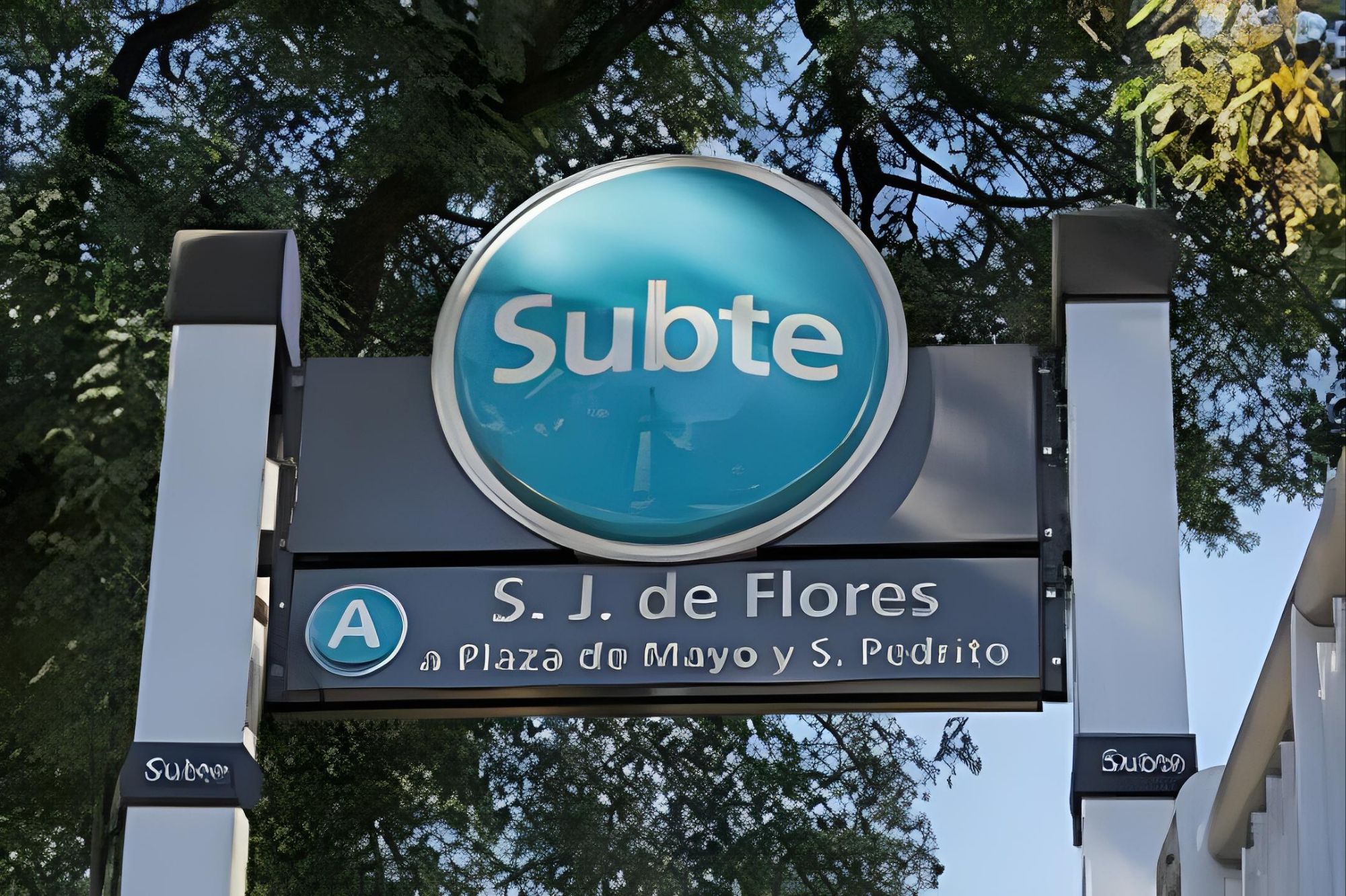 El Argentino Diario-Subte Línea A-Estación Flores-Papa Francisco.
