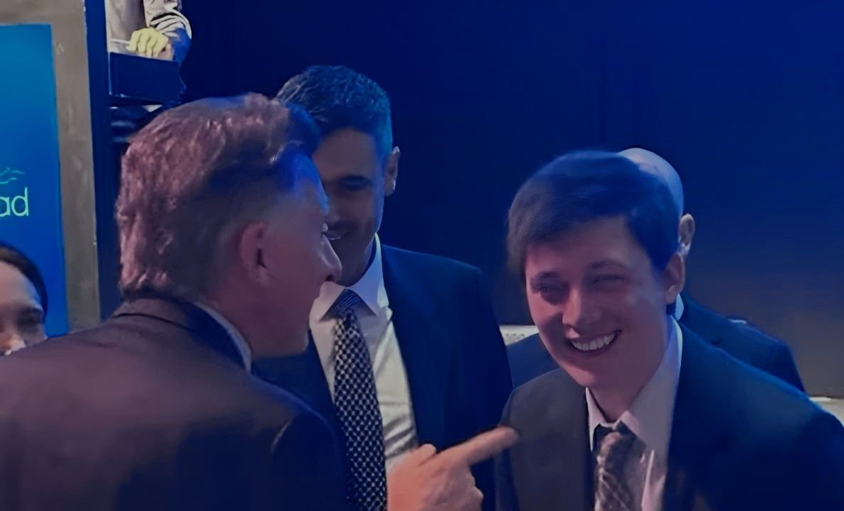 El Argentino Diario-Mauricio Macri-Santiago Caputo.