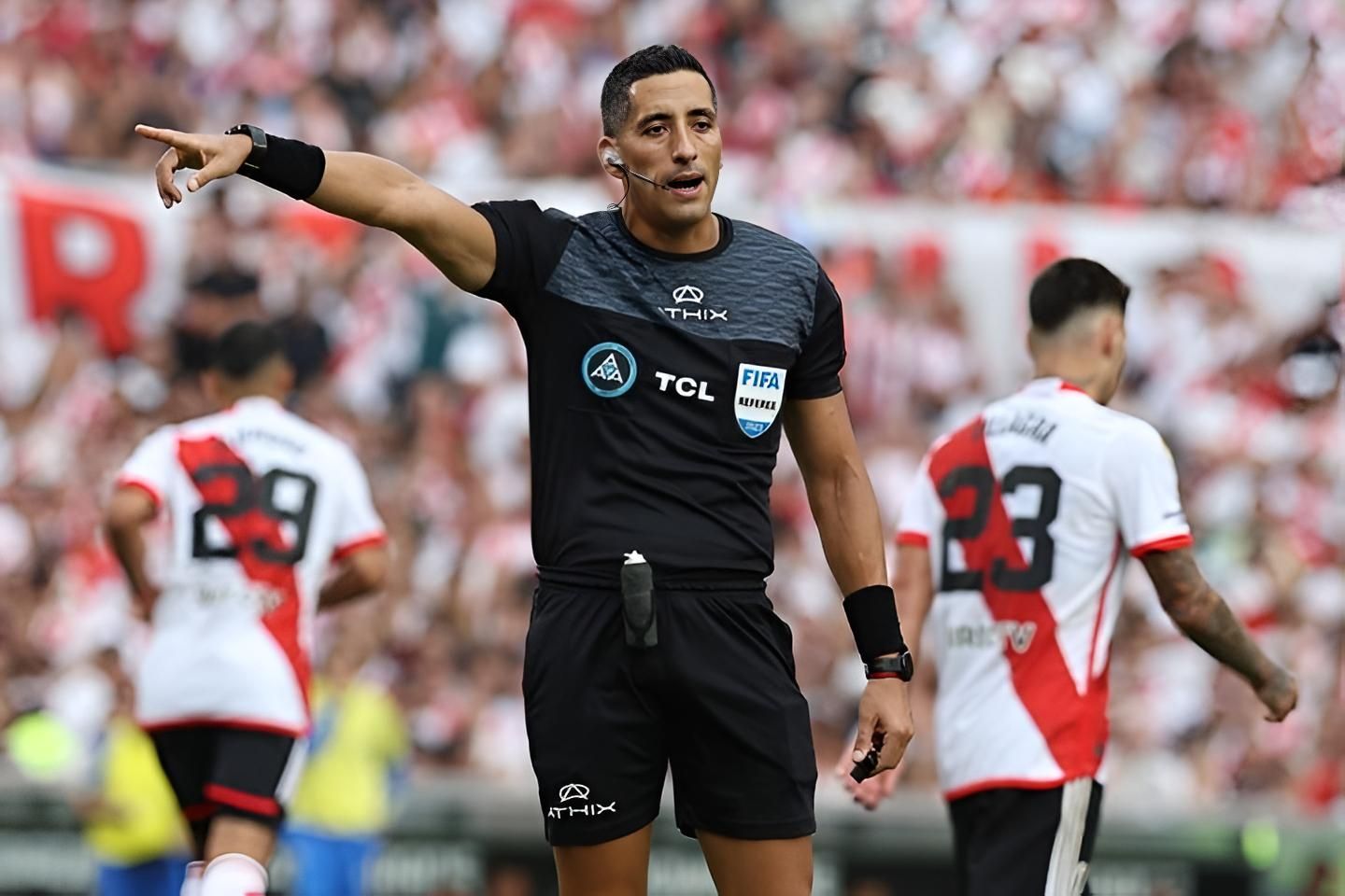 El Argentino Diario-Árbitros del fútbol argentino.