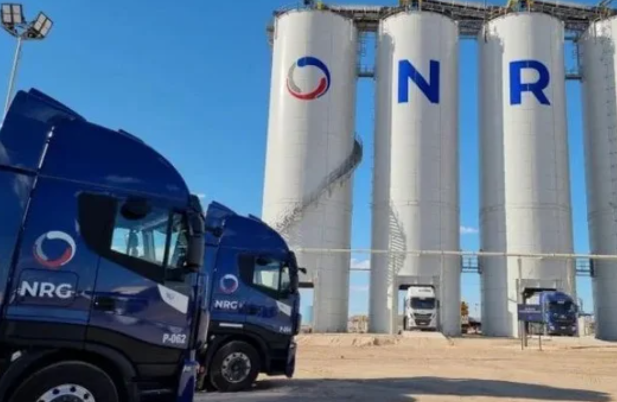 El Argentino Diario-Paro de camioneros en Vaca Muerta.