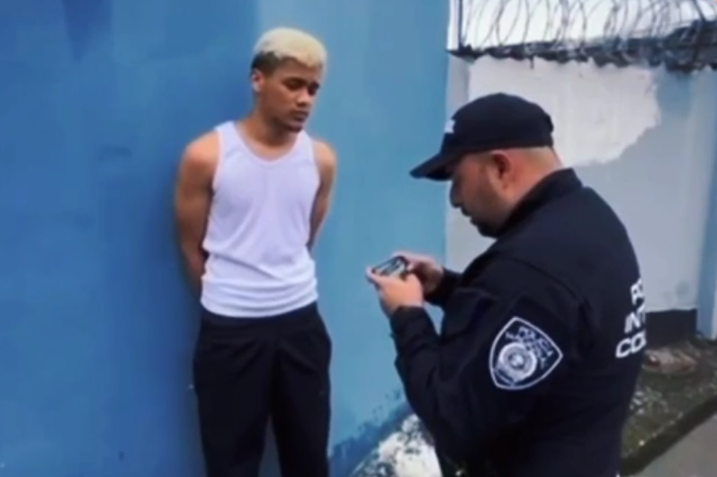 El Argentino Diario-Alberto Carlos Mejía Hernández, sicario del "Tren de Aragua", fue capturado en Barrancabermeja, Colombia.