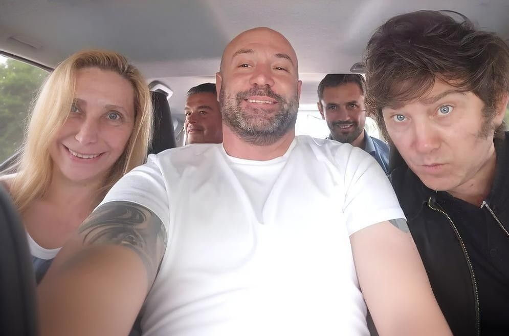 El Argentino Diario-Manuel Adorni, Karina Milei, coimas, ANDIS, Diego Spagnuolo, Eduardo Menem, lawfare, Cristina Fernández de Kirchner, Sebastián Casanello,