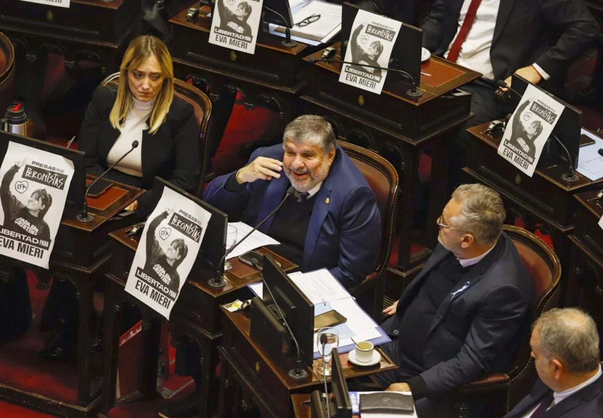 El Argentino Diario-Senado-Bloque peronista.