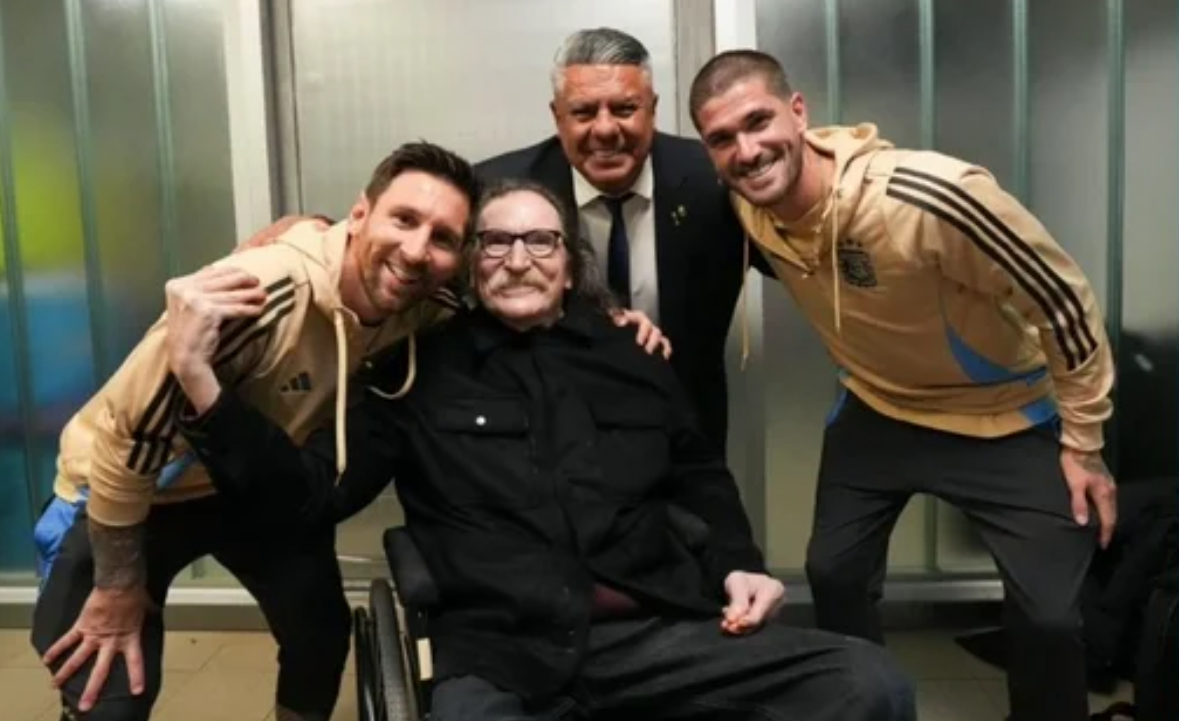 El Argentino Diario-El encuentro entre Charly García, Leo Messi, Rodrigo de Paul y "Chiqui" Tapia.