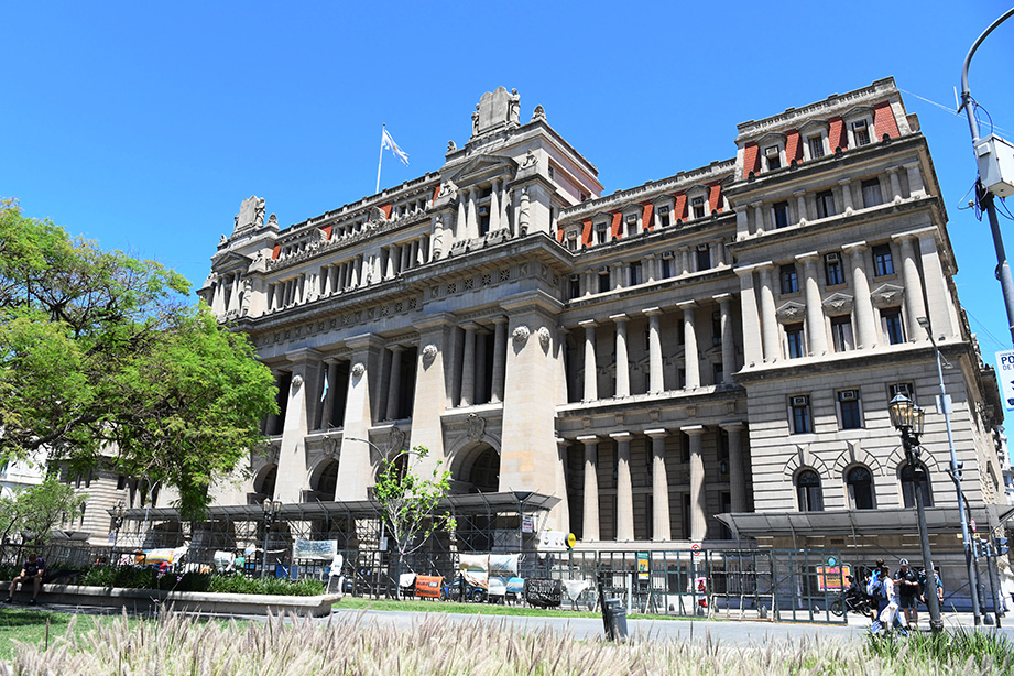 Fachada del Palacio de Tribunales, sede de la Corte Suprema de Justicia de la Nación